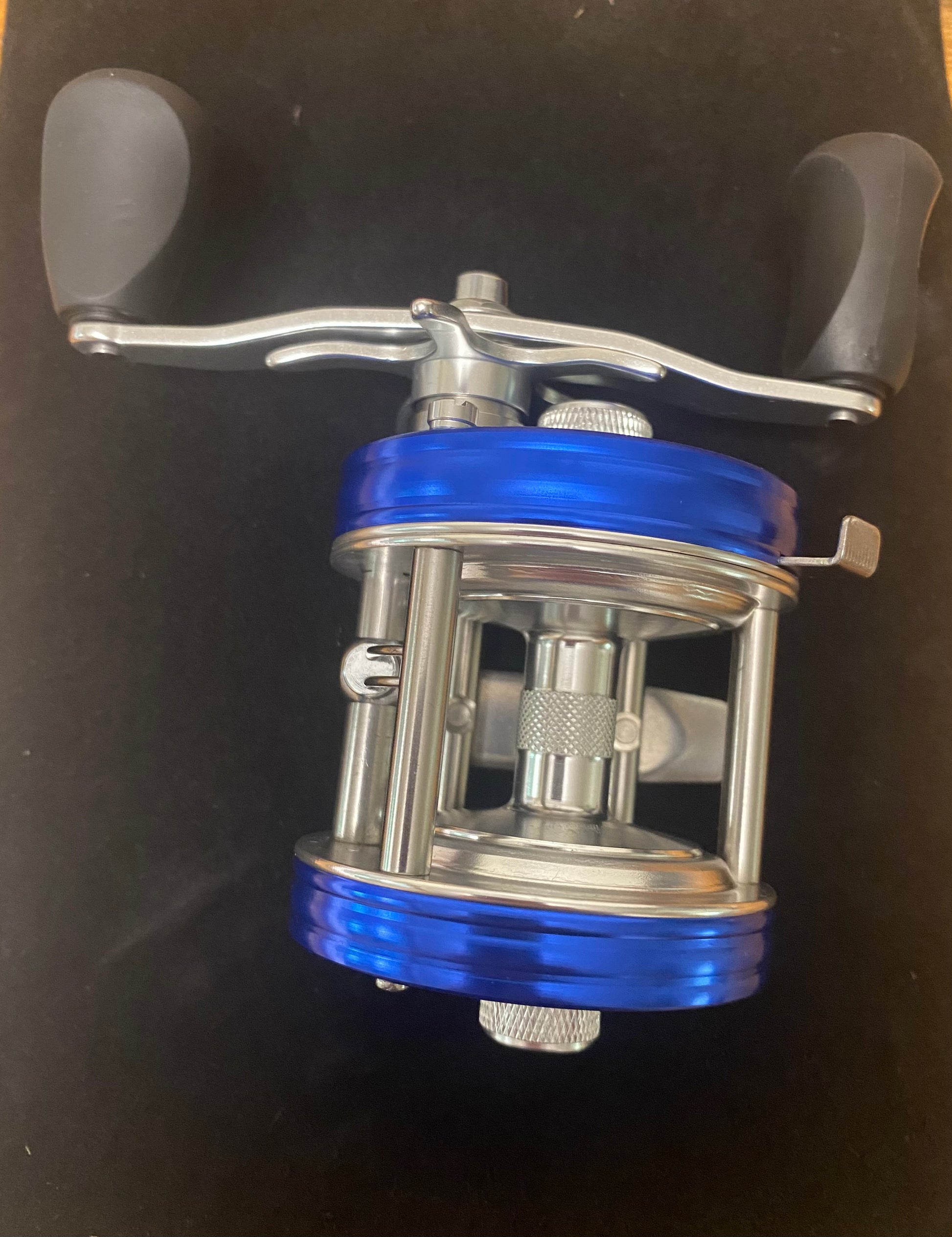 Carp Baitcaster Fishing Reel / Smooth Performance – Fish-On Beepers and Flavor